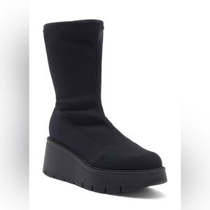 La Canadienne Jared Knit Platform Bootie Waterproof Boots Size 9.5 NWOB